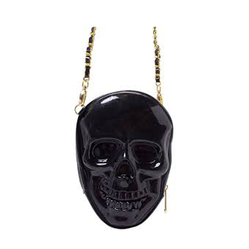 Bolso bandolera con cadena de calavera negra